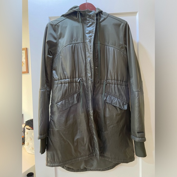 Mondetta Fall Jacket - Picture 4 of 4